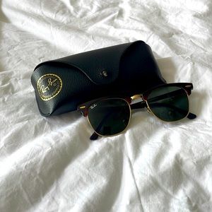 Ray Ban Clubmaster with Tortoise frame